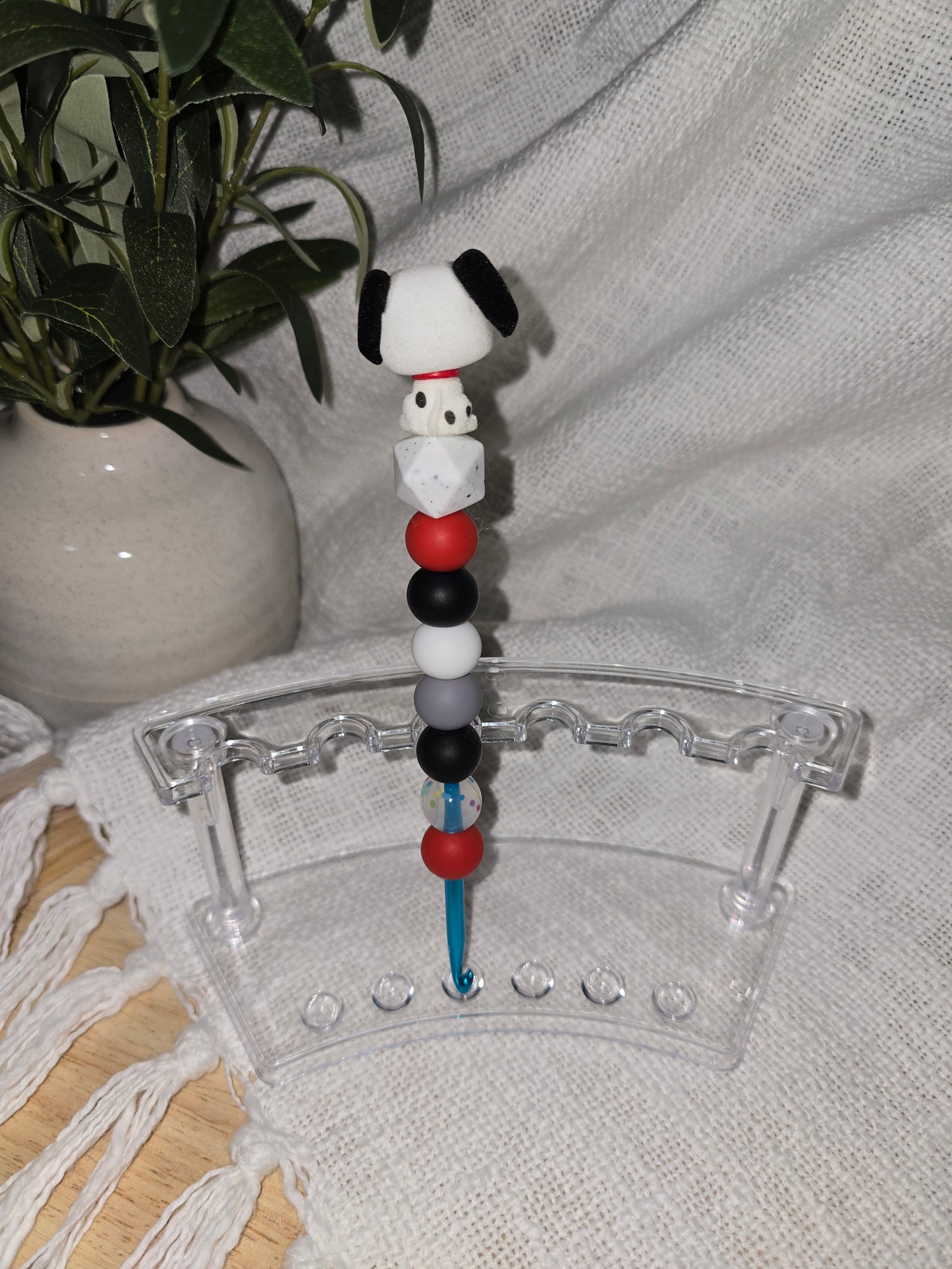 Adorable Character Crochet Hook (Black Spot Dog)