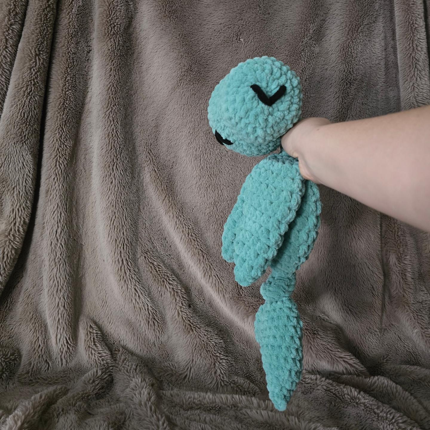 Hammer head shark lovey