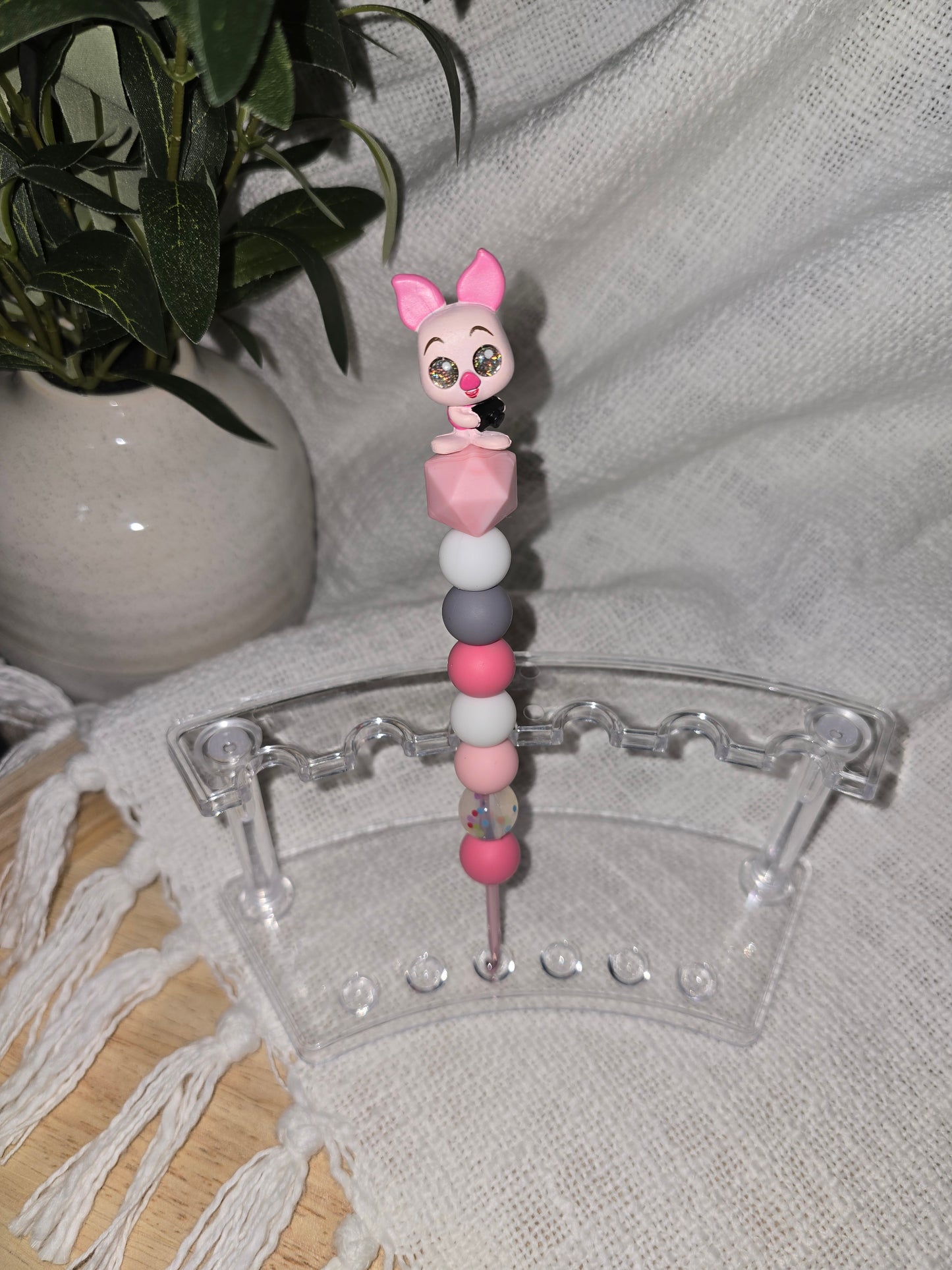 Adorable Character Crochet Hook (Pink Pig)