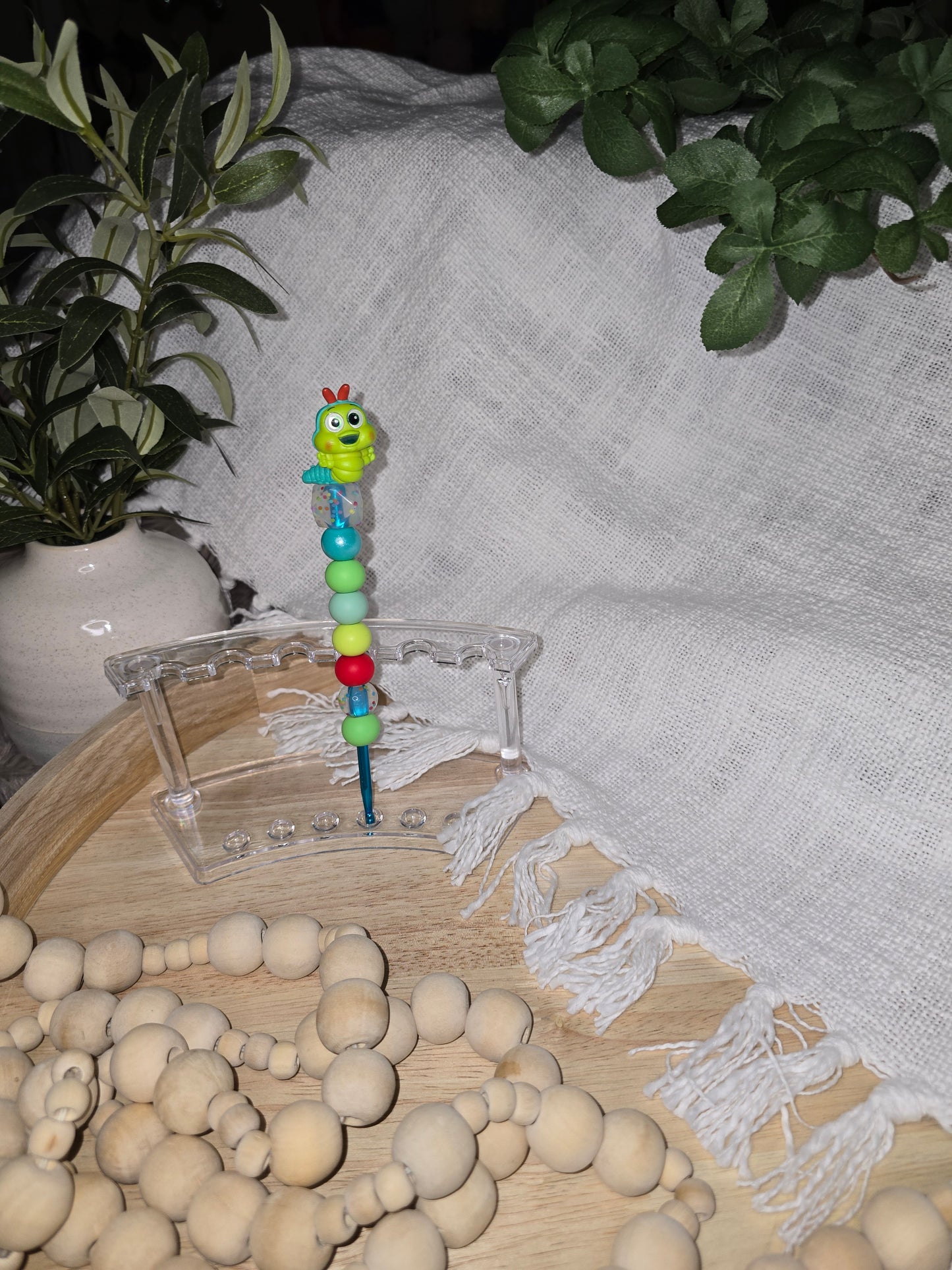 Adorable Character Crochet Hook (Pretty Caterpillar)